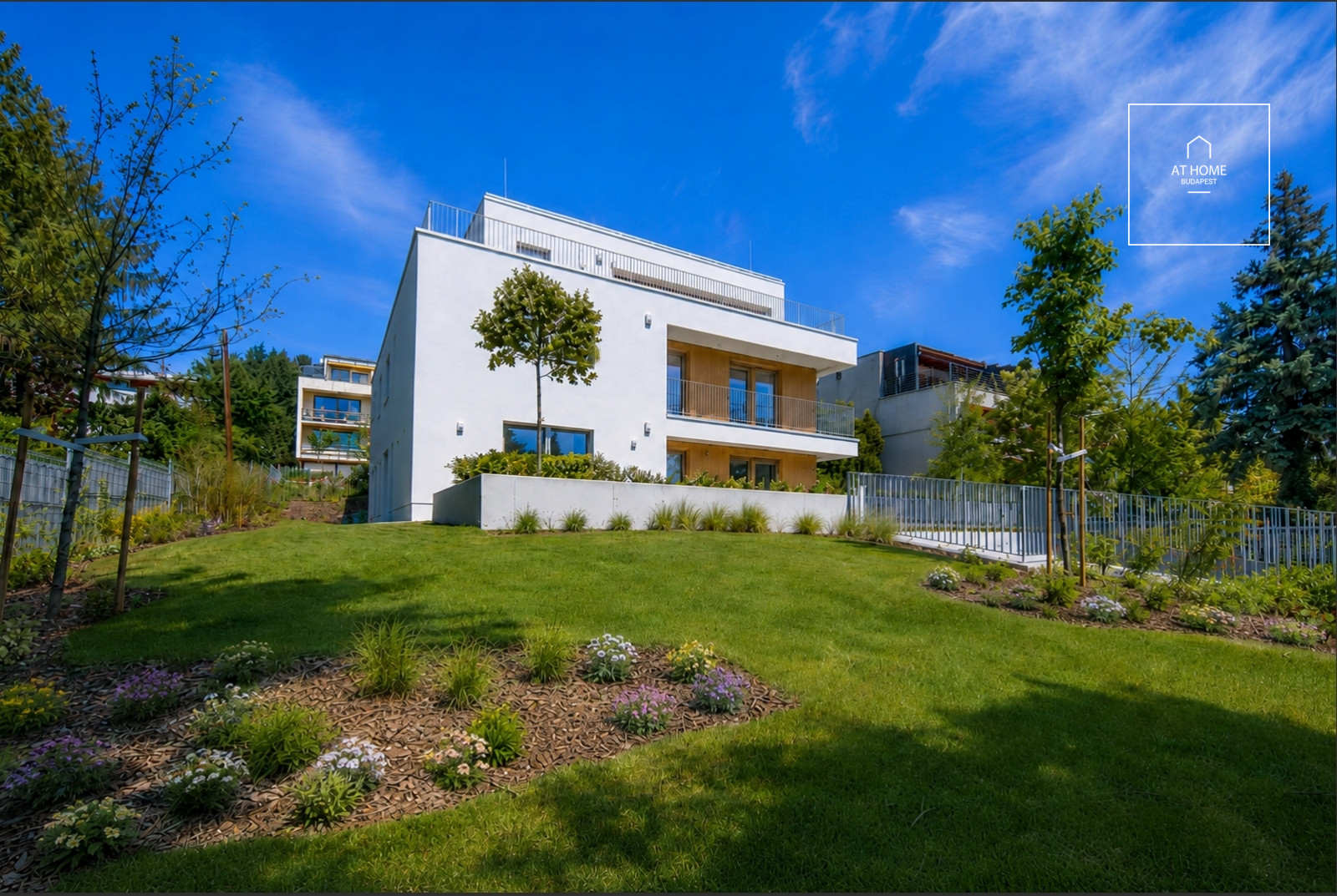 Newly-built luxury apartment with exclusive garden for sale in Törökvész, 2nd district, Budapest