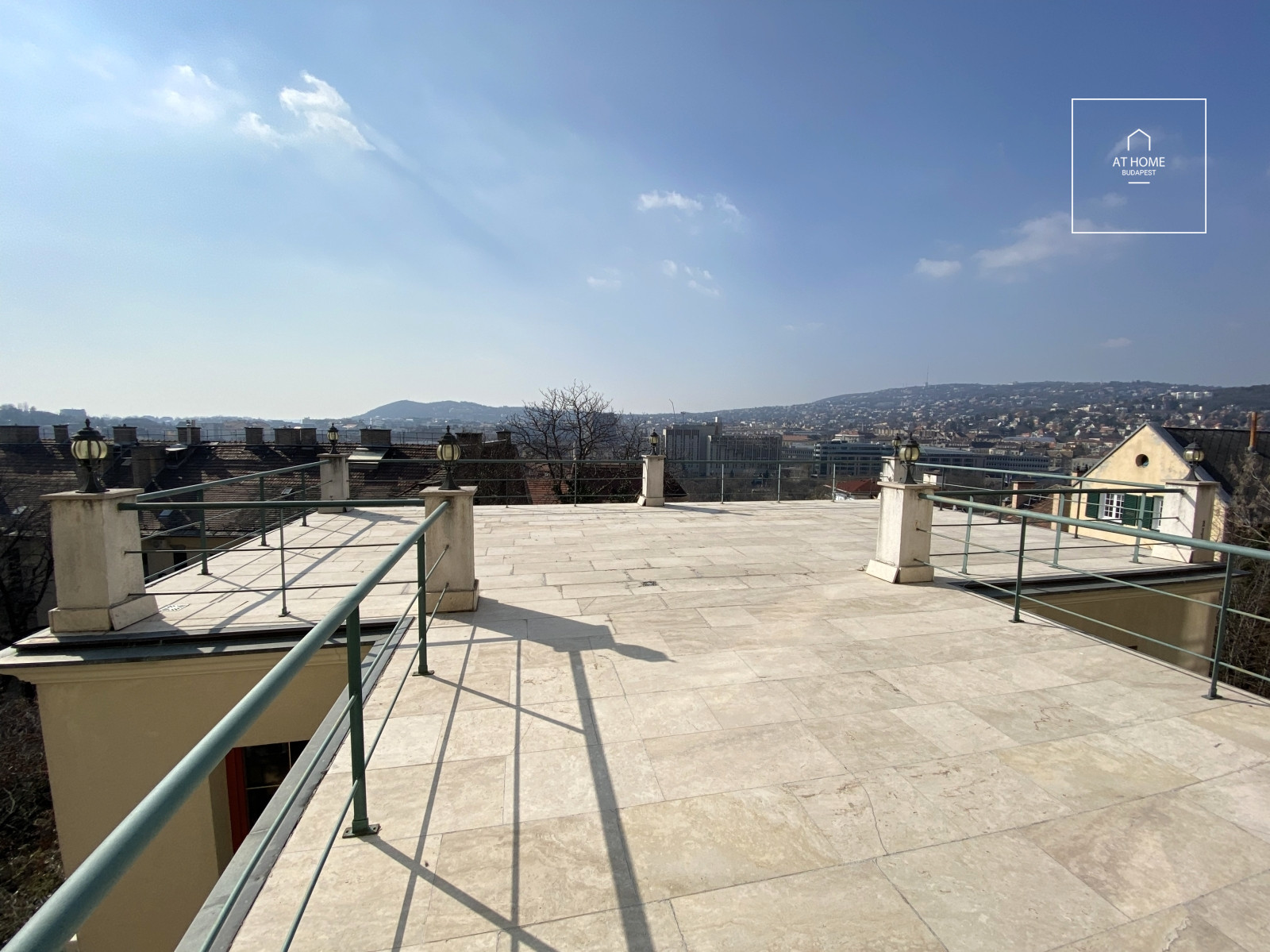 Ground-floor, 82 sqm, two-bedroom apartment with a spacious terrace in Budapest’s 1st district