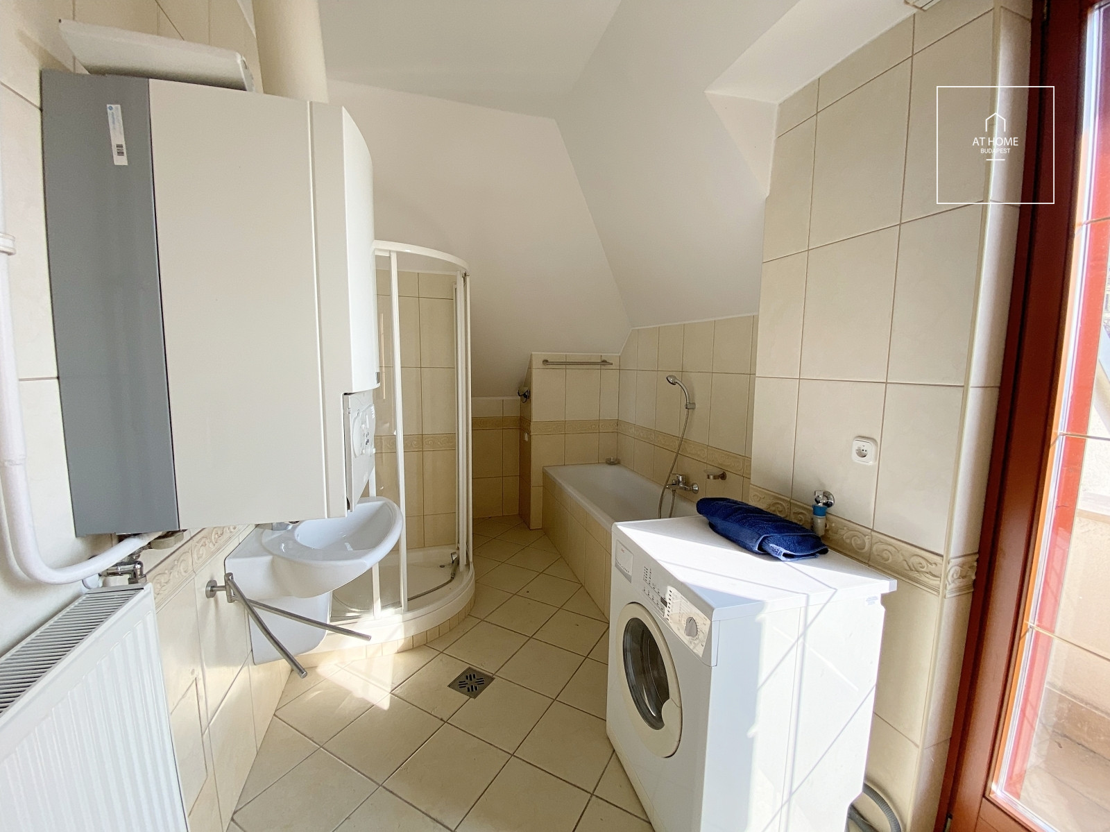 Spacious 82 sqm attic apartment with two bedrooms and terraces offering panoramic views in Budapest’s 1st district