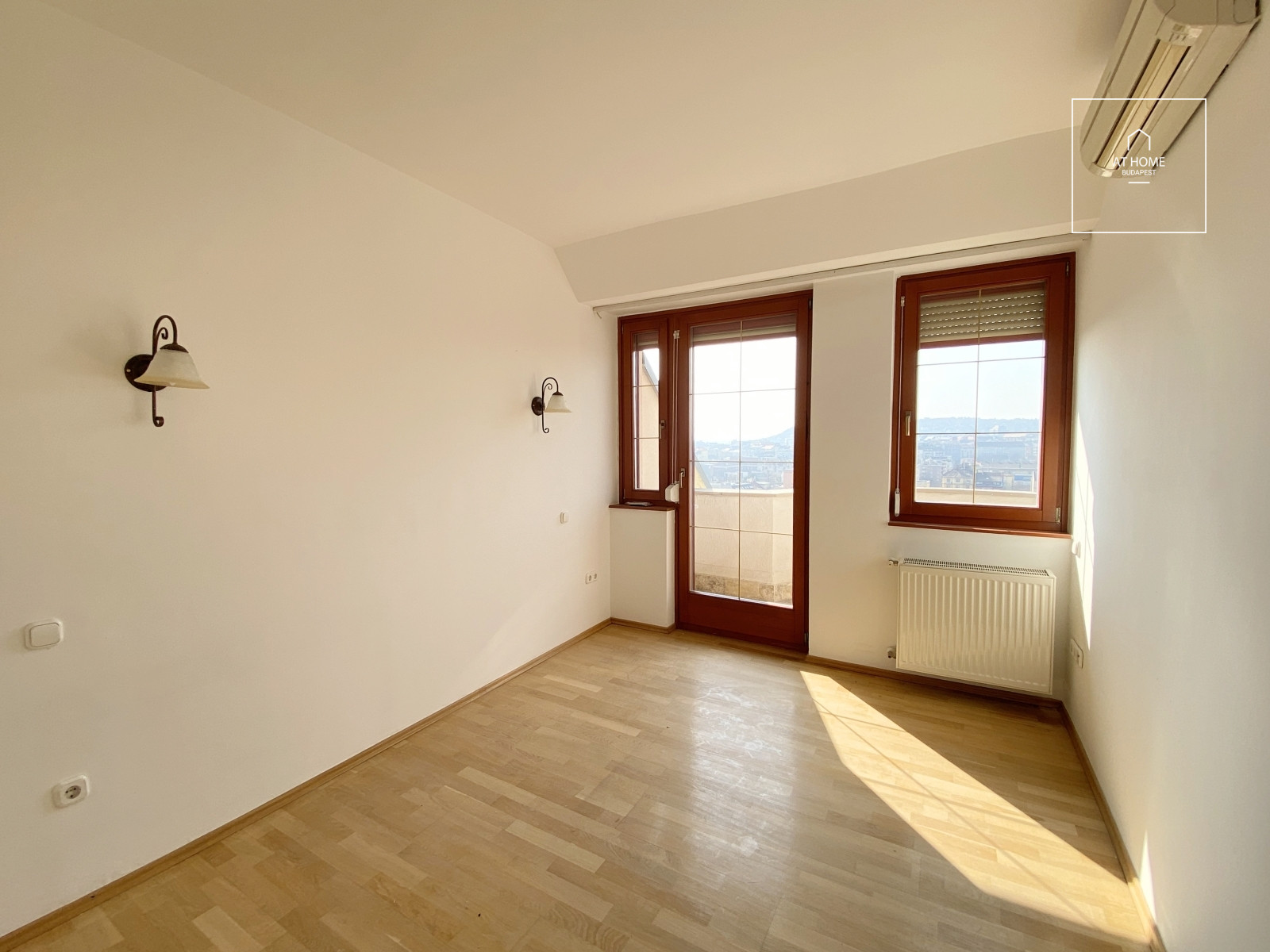 Spacious 82 sqm attic apartment with two bedrooms and terraces offering panoramic views in Budapest’s 1st district