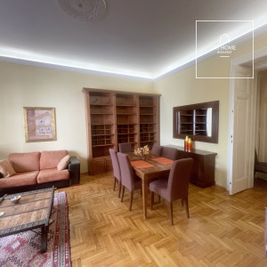 2-bedroom, renovated apartment in District V, Downtown Budapest