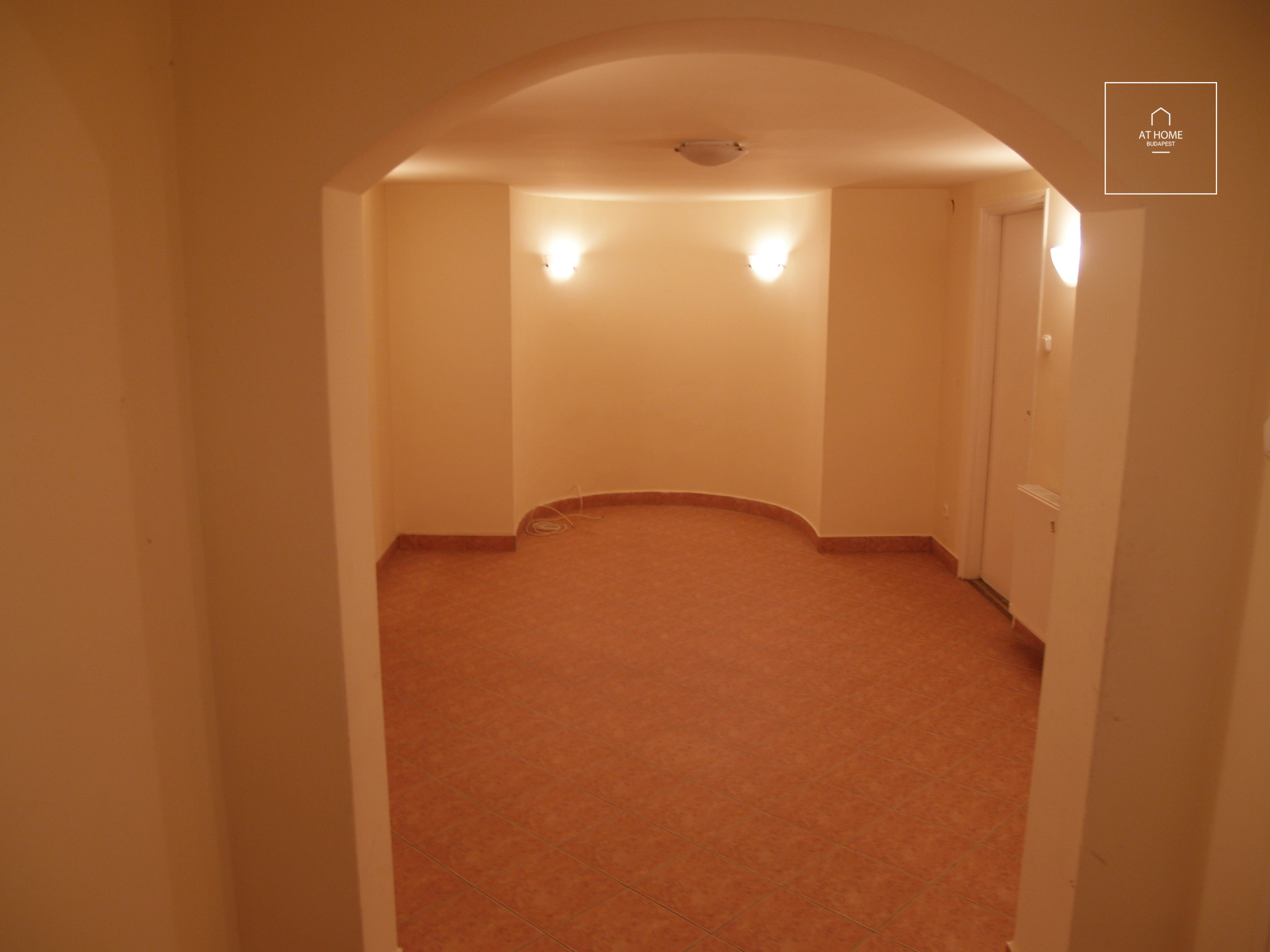 Lélegzetelállító villa kiadó  II/A. kerület, Remetekertváros