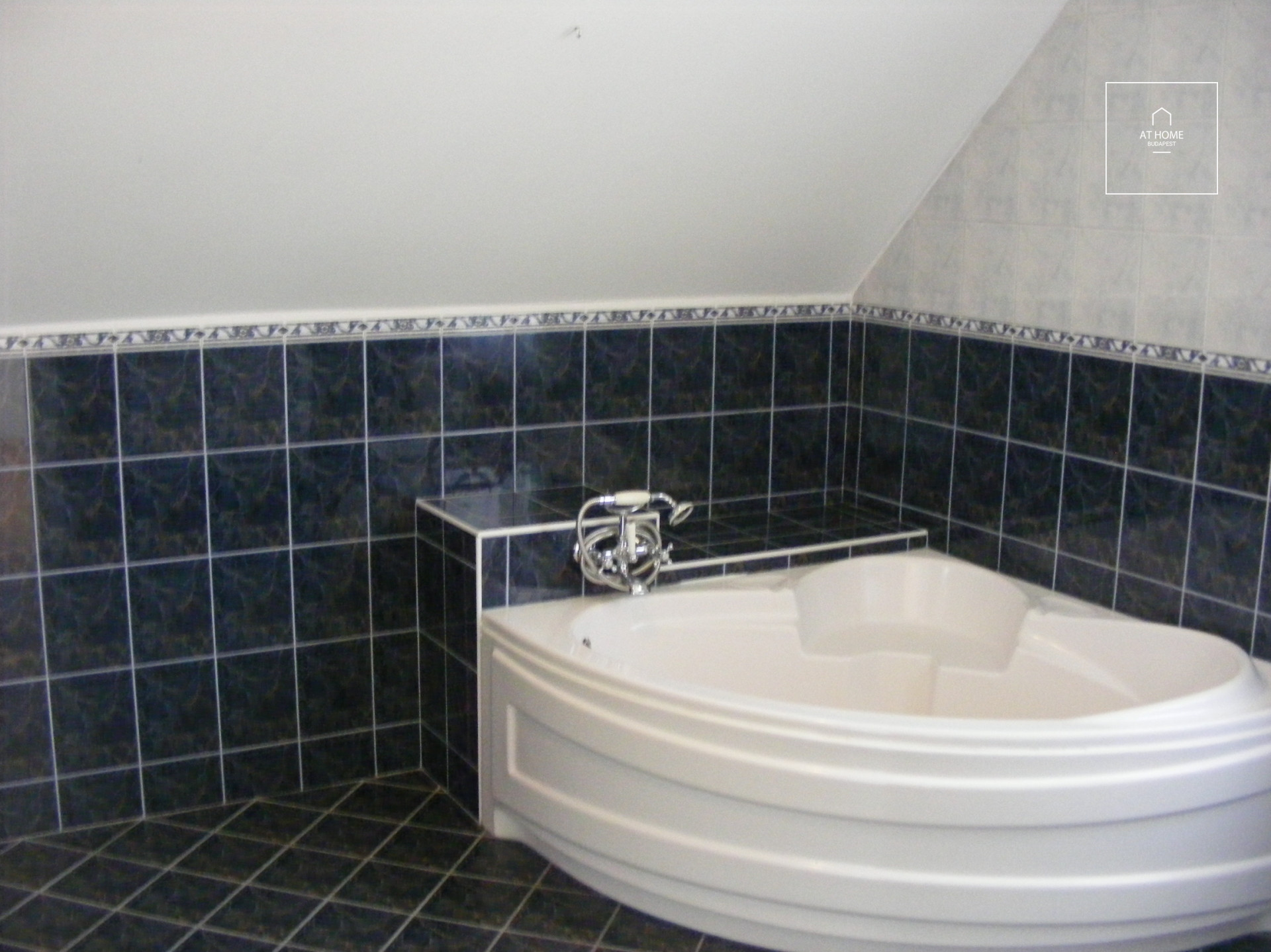 Stellar villa for rent  II/A. district, Remetekertváros