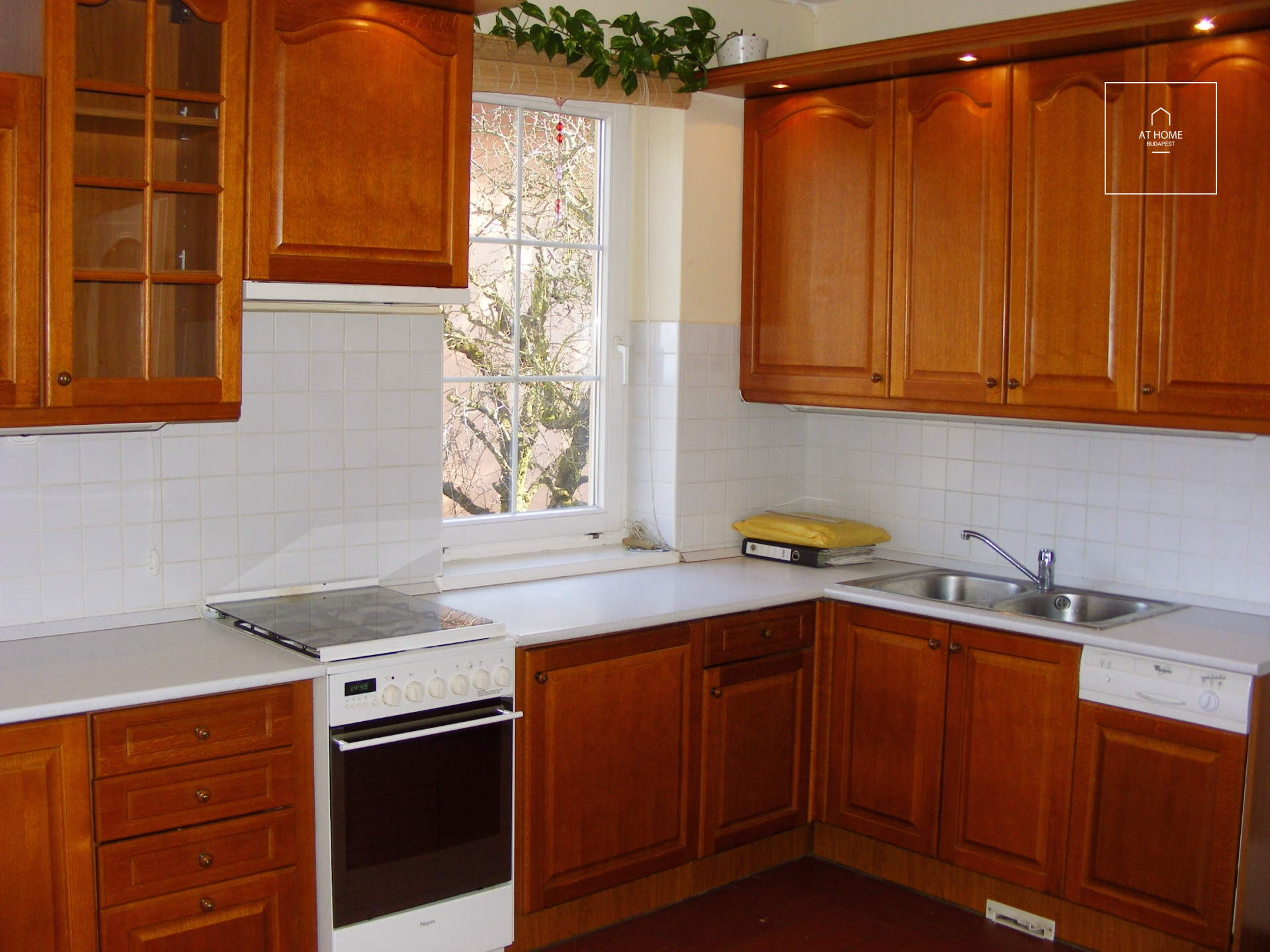 Stellar villa for rent  II/A. district, Remetekertváros