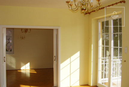 Lélegzetelállító villa kiadó  II/A. kerület, Remetekertváros