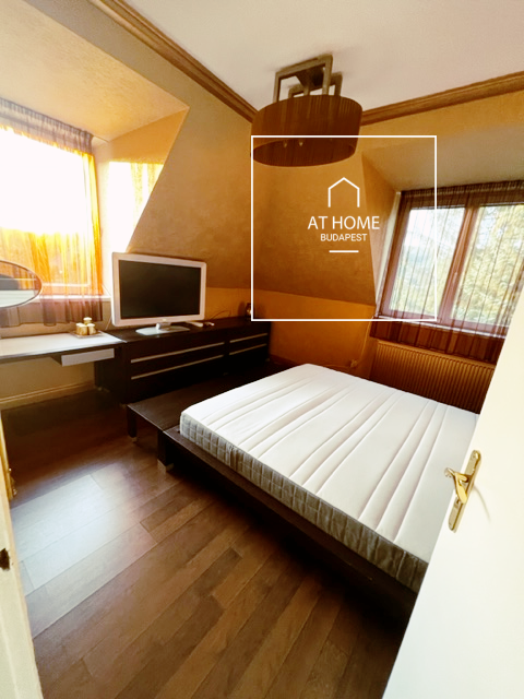 Zöldövezeti ikerházfél kiadó Budapest II/A kerület, Budaliget