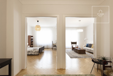 Central location  fully refurbished flat in 13th district