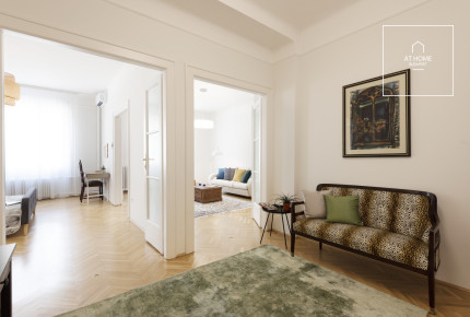 Central location  fully refurbished flat in 13th district