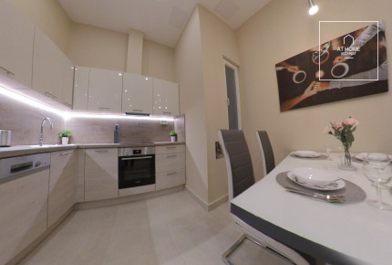 3 bedroom furnished apartment for rent in Budapest 6th district