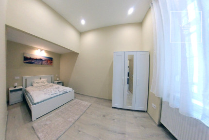 3 bedroom furnished apartment for rent in Budapest 6th district
