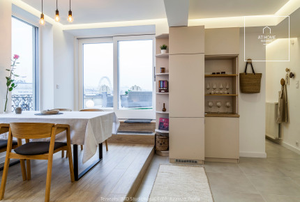 2 bedroom newly renovated and furnished, luxury apartment for rent in the 7th district of Budapest with a big 74sqm corner terrace and fantastic city view.