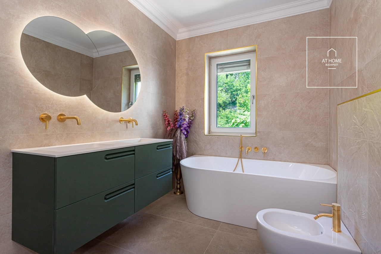 Újépítésű 220nm-es ikerház energiahatékony technológiával III. kerület, Aranyhegy