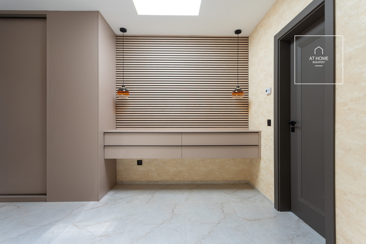 Newly Built 220 sqm Semi-Detached House with Energy-Efficient Technology in District III, Aranyhegy