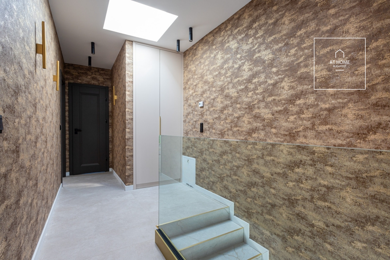 Newly Built 220 sqm Semi-Detached House with Energy-Efficient Technology in District III, Aranyhegy