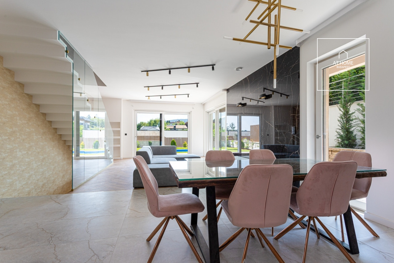 Newly Built 220 sqm Semi-Detached House with Energy-Efficient Technology in District III, Aranyhegy