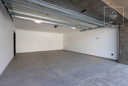 Newly Built 220 sqm Semi-Detached House with Energy-Efficient Technology in District III, Aranyhegy
