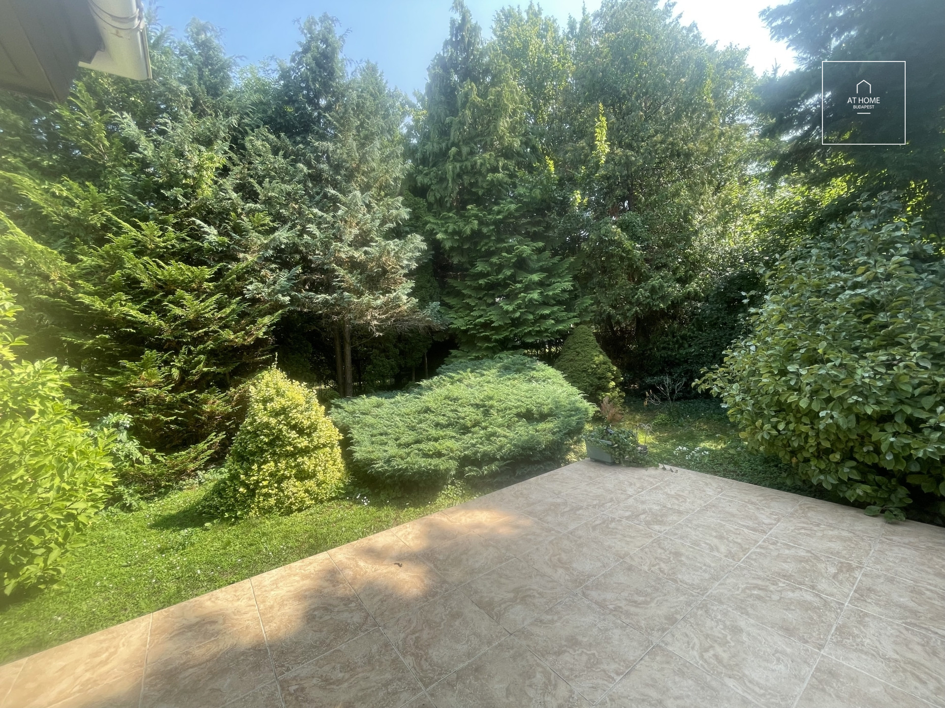 Detached family house for sale in Adyliget, 2nd District, Budapest