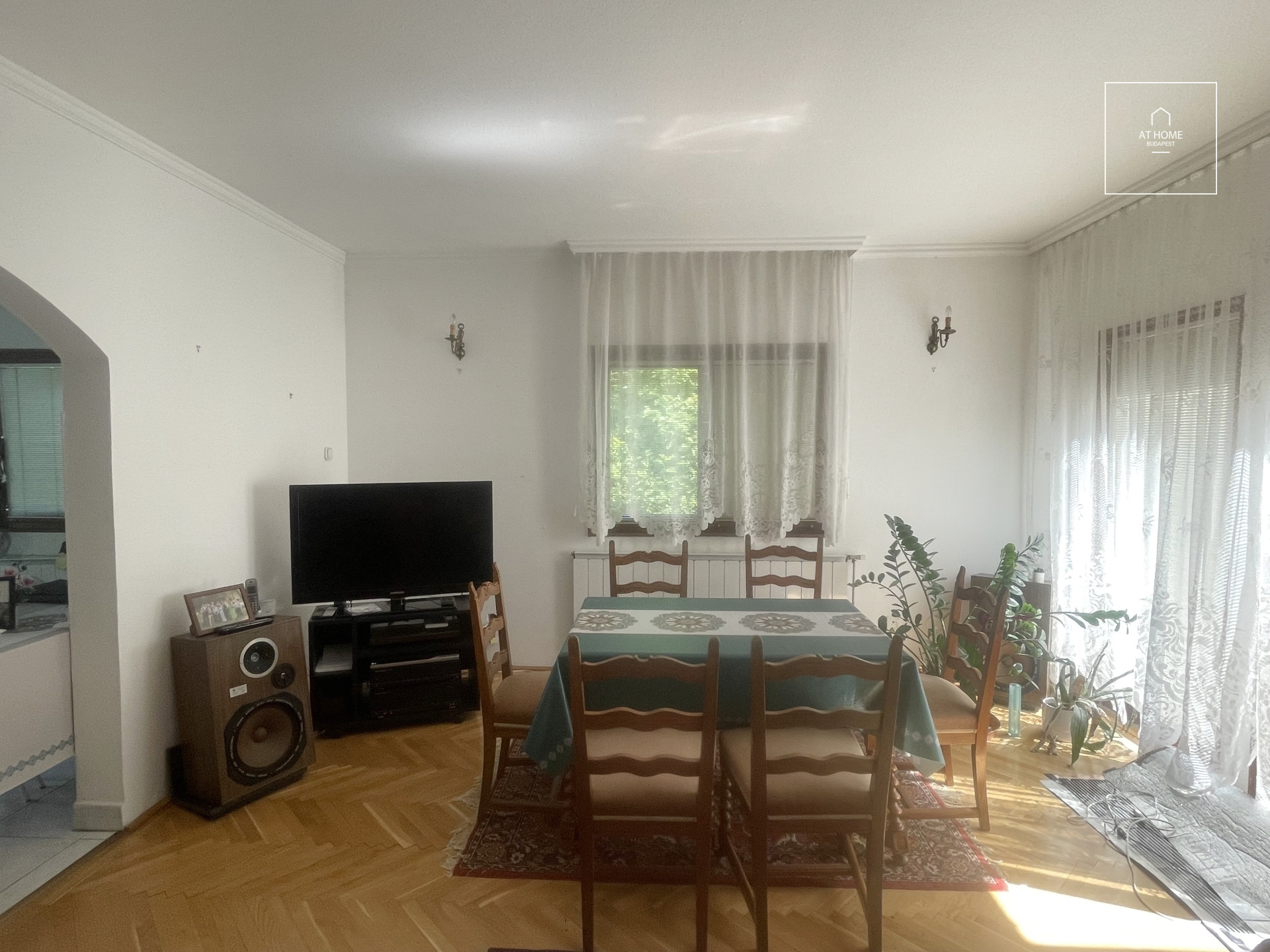 Detached family house for sale in Adyliget, 2nd District, Budapest