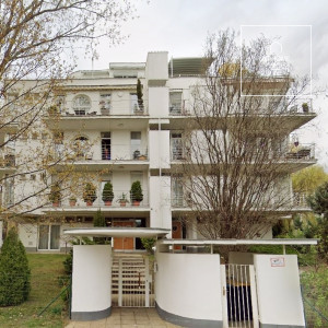 Bauhaus stílusú, 2 hálószobás lakás eladó XI. kerület, Sasad