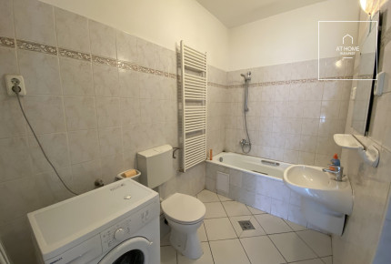 Refurbished apartment for rent Budapest V. district Downtown