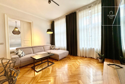 Premium refurbished one-bedroom apartment for rent in the 6th district of Budapest, Terézváros