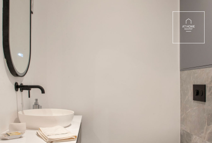 Exclusive 108 sqm Two-in-One Apartment in District V, Lipótváros