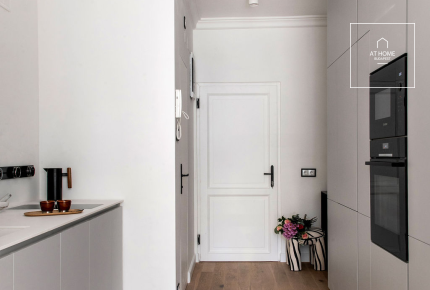 Exclusive 108 sqm Two-in-One Apartment in District V, Lipótváros