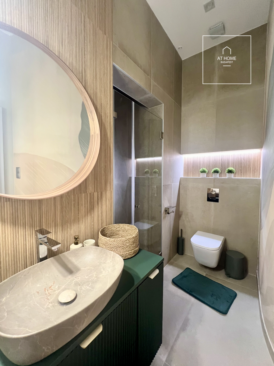 Fully furnished 112 sqm luxury apartment with 2 bedrooms in the City Center