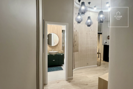 Fully furnished 112 sqm luxury apartment with 2 bedrooms in the City Center