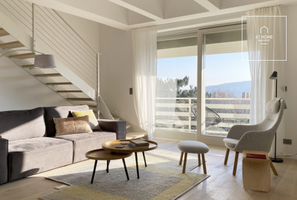 Renovated 110 sqm, 3-bedroom duplex apartment in Rózsadomb