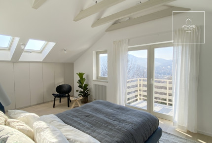 Renovated 110 sqm, 3-bedroom duplex apartment in Rózsadomb