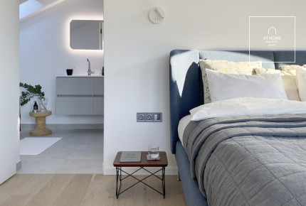 Renovated 110 sqm, 3-bedroom duplex apartment in Rózsadomb