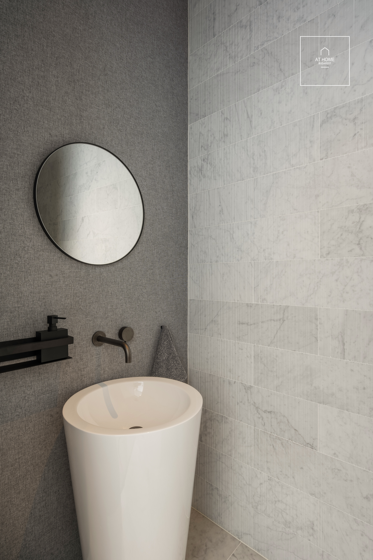 Panoramic 300 m² luxury penthouse with 3 bedrooms in Budapest’s 6th district