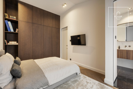 Luxury penthouse for rent in the heart of Budapest 6th district