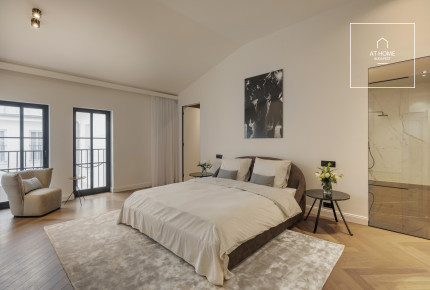 Luxury penthouse for rent in the heart of Budapest 6th district