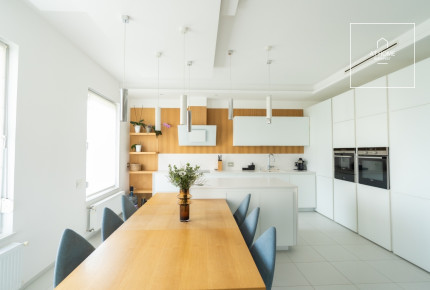 Beautiful 2-bebdroom apartment for rent in Budapest XI. district