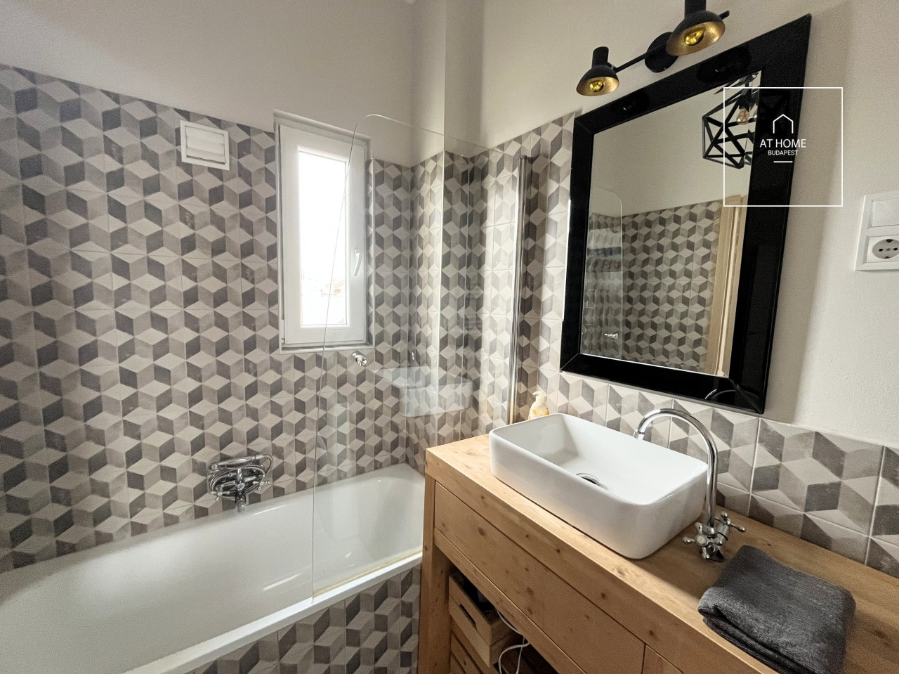 Beautiful, renovated apartment, Erzsébetváros, Budapest