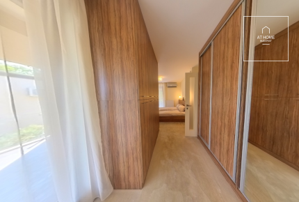 Fully renovated 110 sqm luxury apartment in a green residential area of the 3rd district