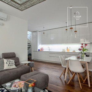 Two-storey apartment with private rooftop terrace and dedicated parking space for sale in District VI