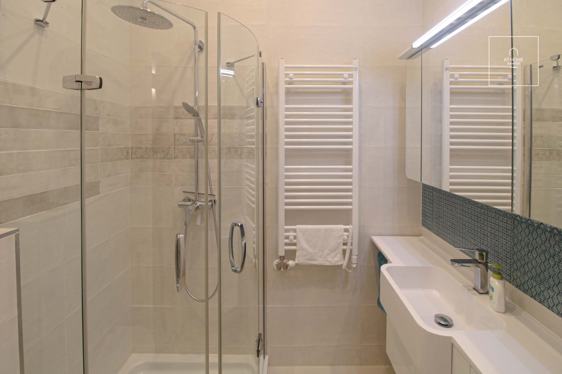 Newly refurbished apartment for rent in Lipótváros, Budapest V. district