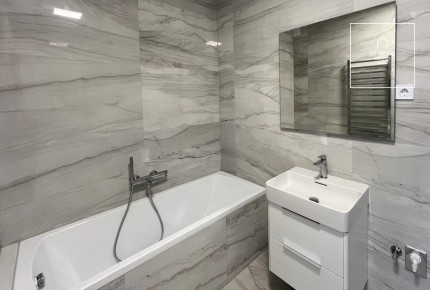 Newly built 3-bedroom penthouse in the 13th district