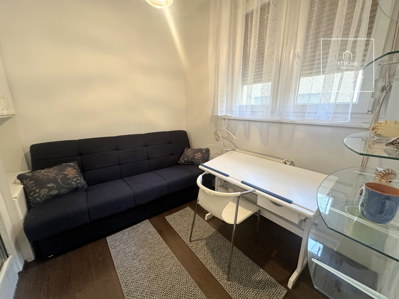 Downtown 3-Bedroom Apartment with Balcony near the Danube in Budapest’s 5th District
