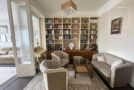Downtown 3-Bedroom Apartment with Balcony near the Danube in Budapest’s 5th District