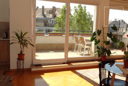 Elegant apartment for rent Budapest I. district, Naphegy