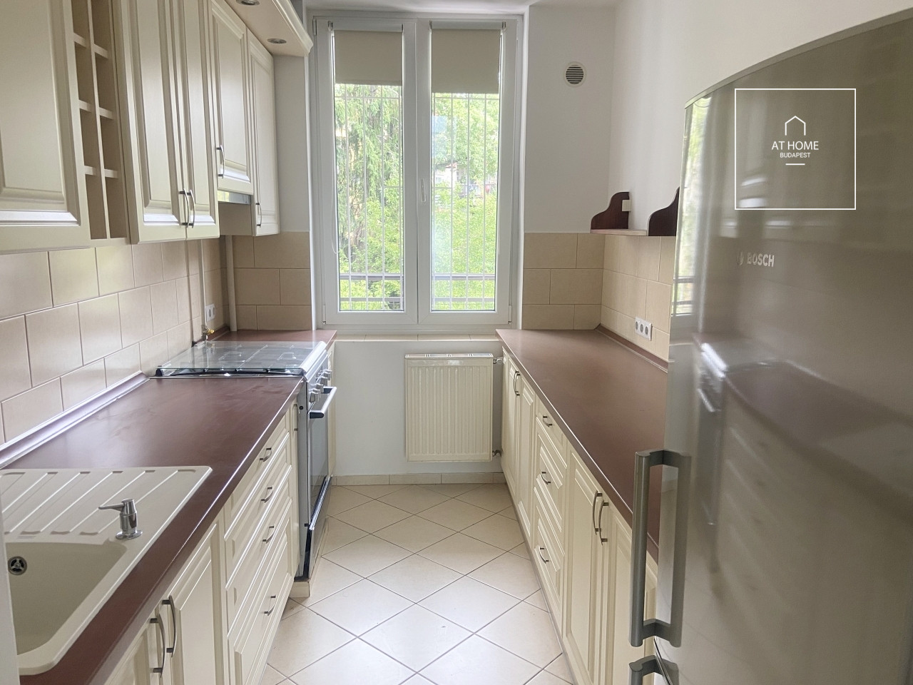 83 sqm Two-Bedroom Apartment with City Views in District II