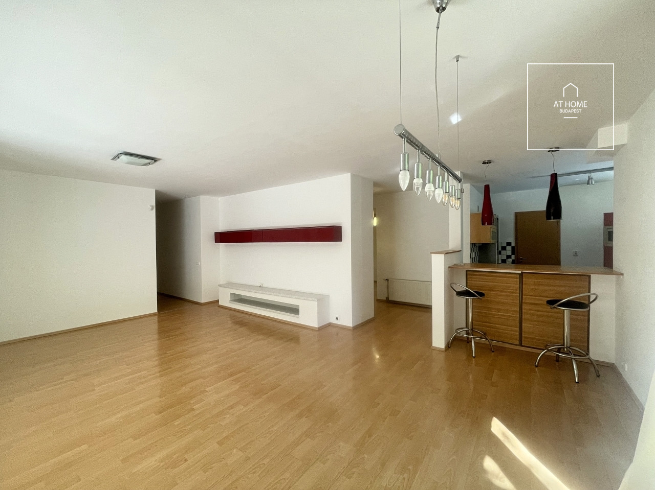 Beautiful apartment with terrace and garden access for sale Budapest I. district, Vár