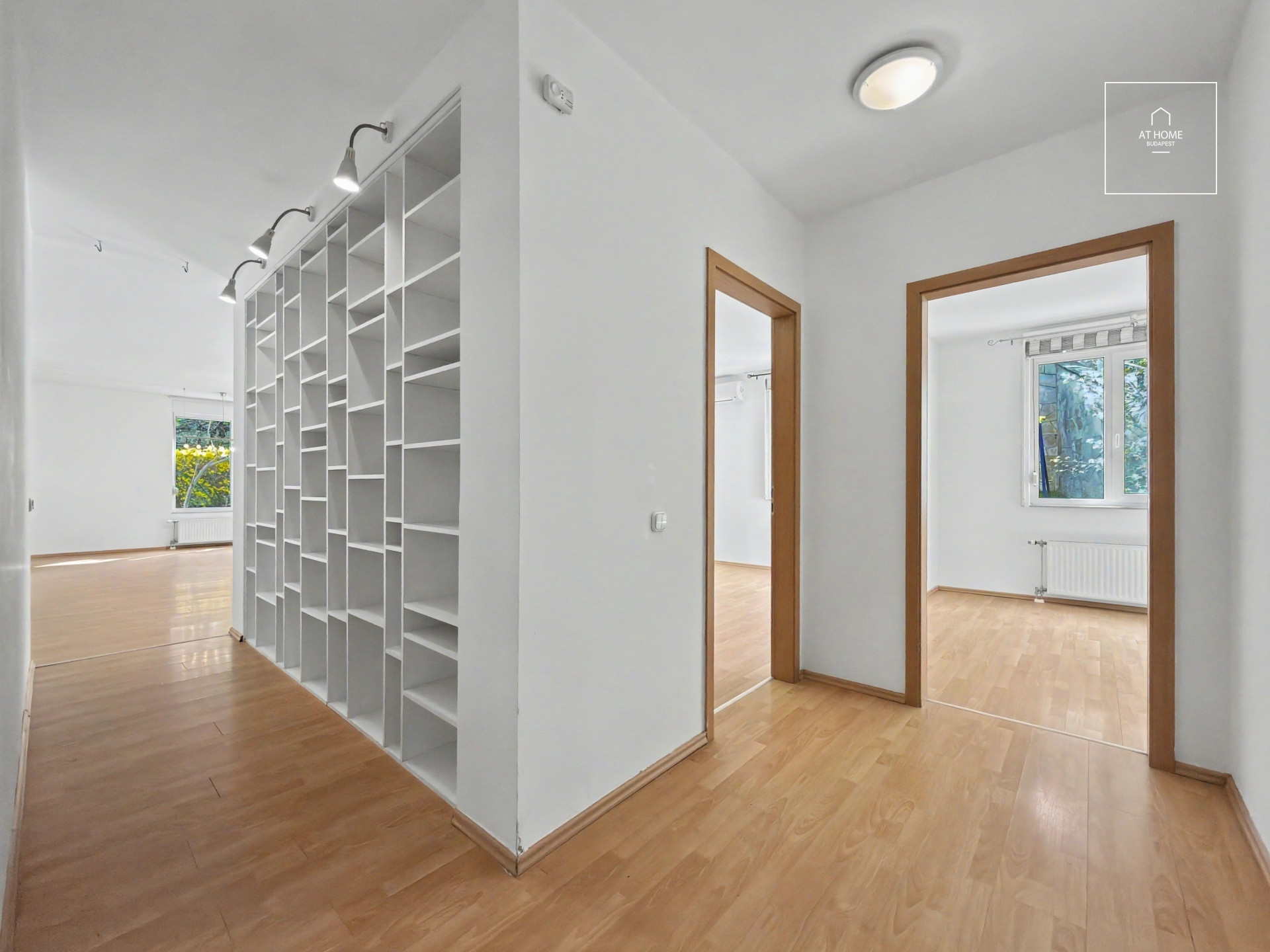 Beautiful apartment with terrace and garden access for sale Budapest I. district, Vár