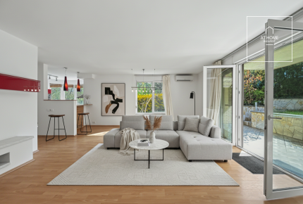 Beautiful apartment with terrace and garden access for sale Budapest I. district, Vár
