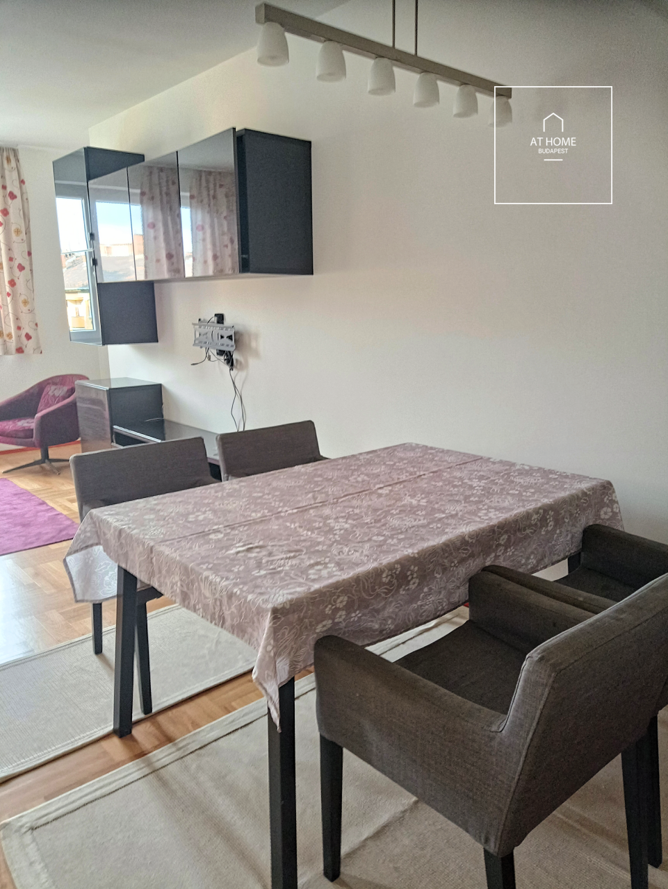 Bright 2-Bedroom Apartment Near a Park in District IX