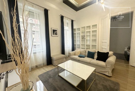 Refurbished classical apartment for rent in District VII, Erzsébetváros, Budapest